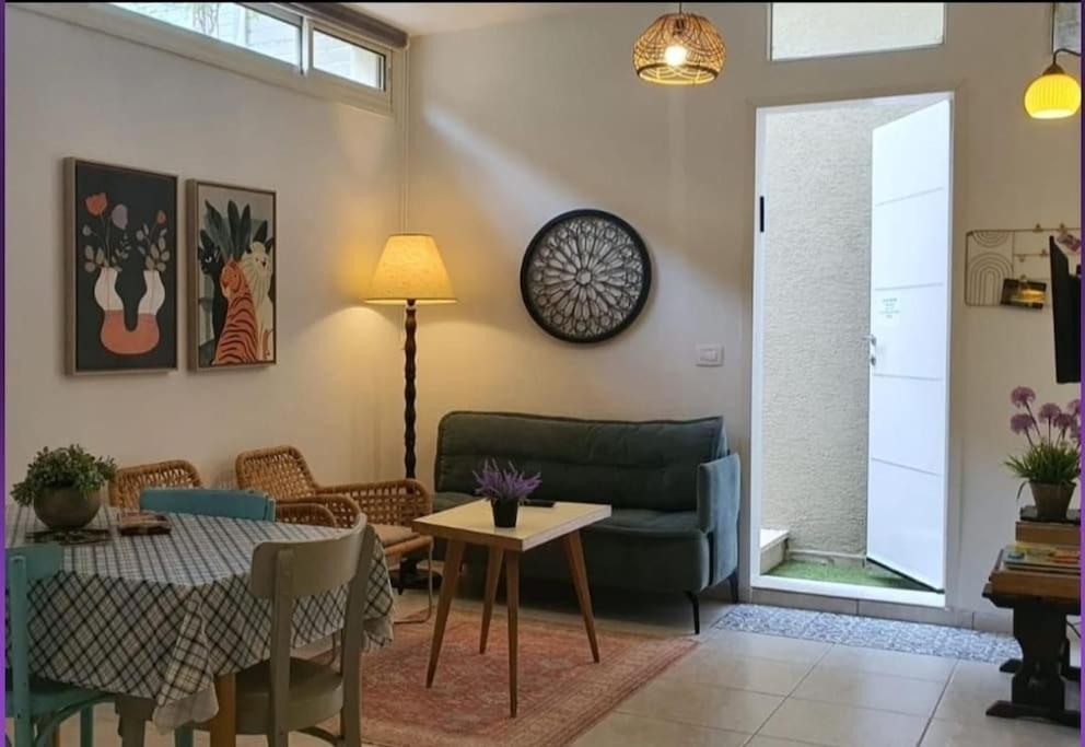 נקודת חן Apartment Shadmot Devora Exterior foto