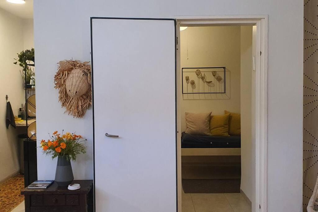 נקודת חן Apartment Shadmot Devora Exterior foto